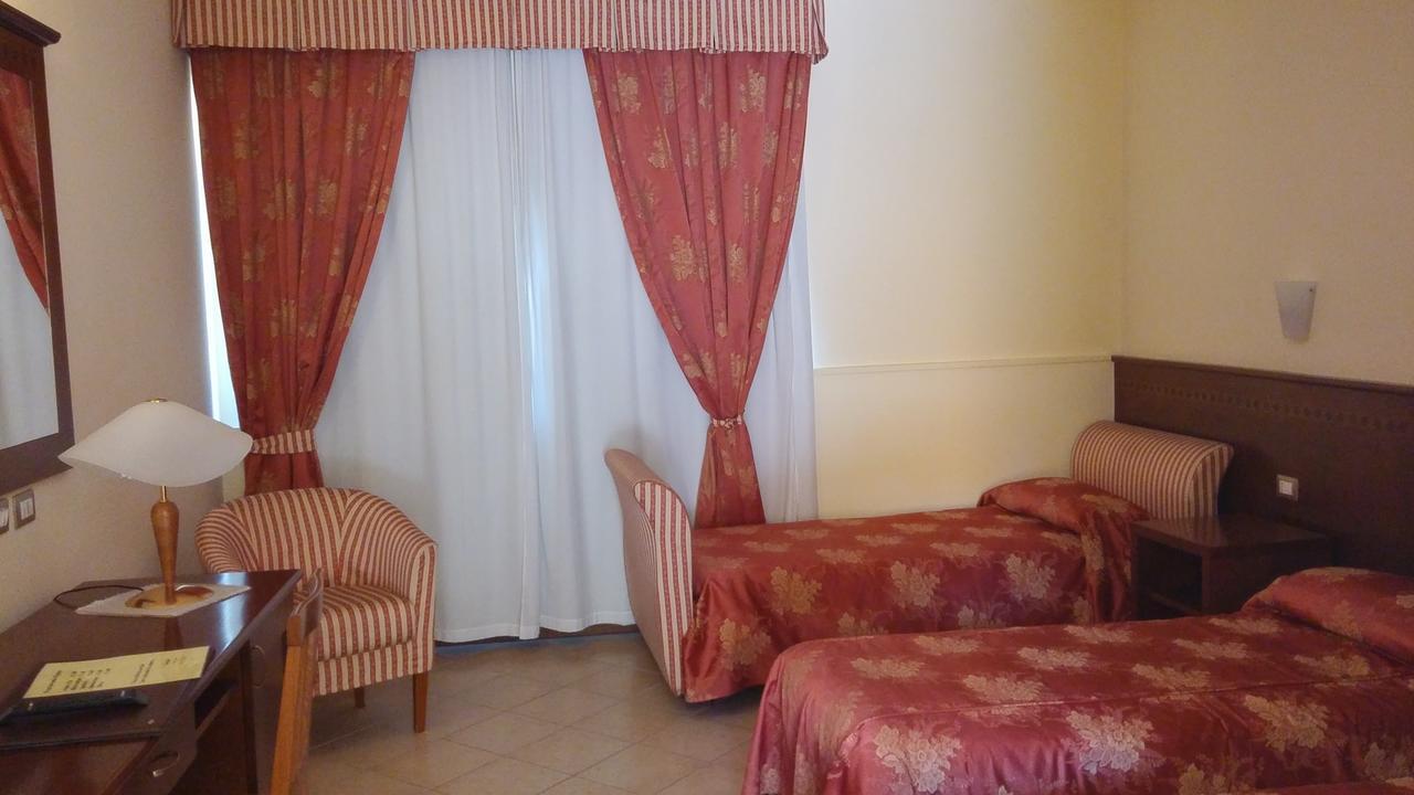Hotel Turrita Arrone Luaran gambar